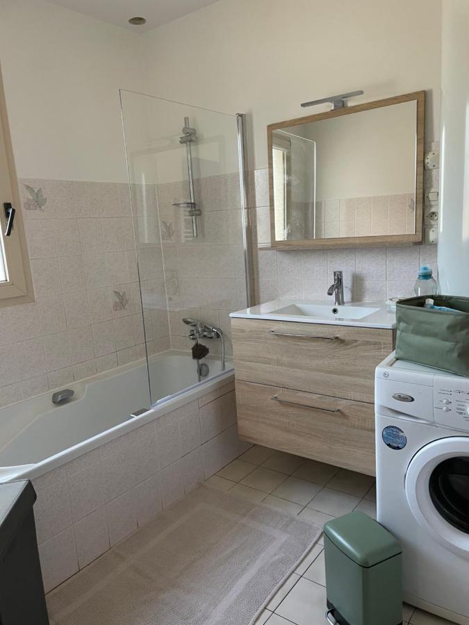 Gite Milin A Sizun Hebergement Confortable Pour 7 Pers Eksteriør bilde